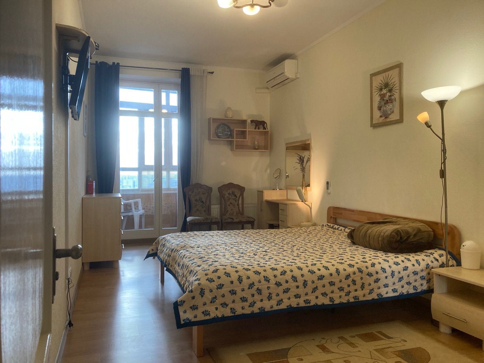 Продажа 2-комнатной квартиры 84 м²