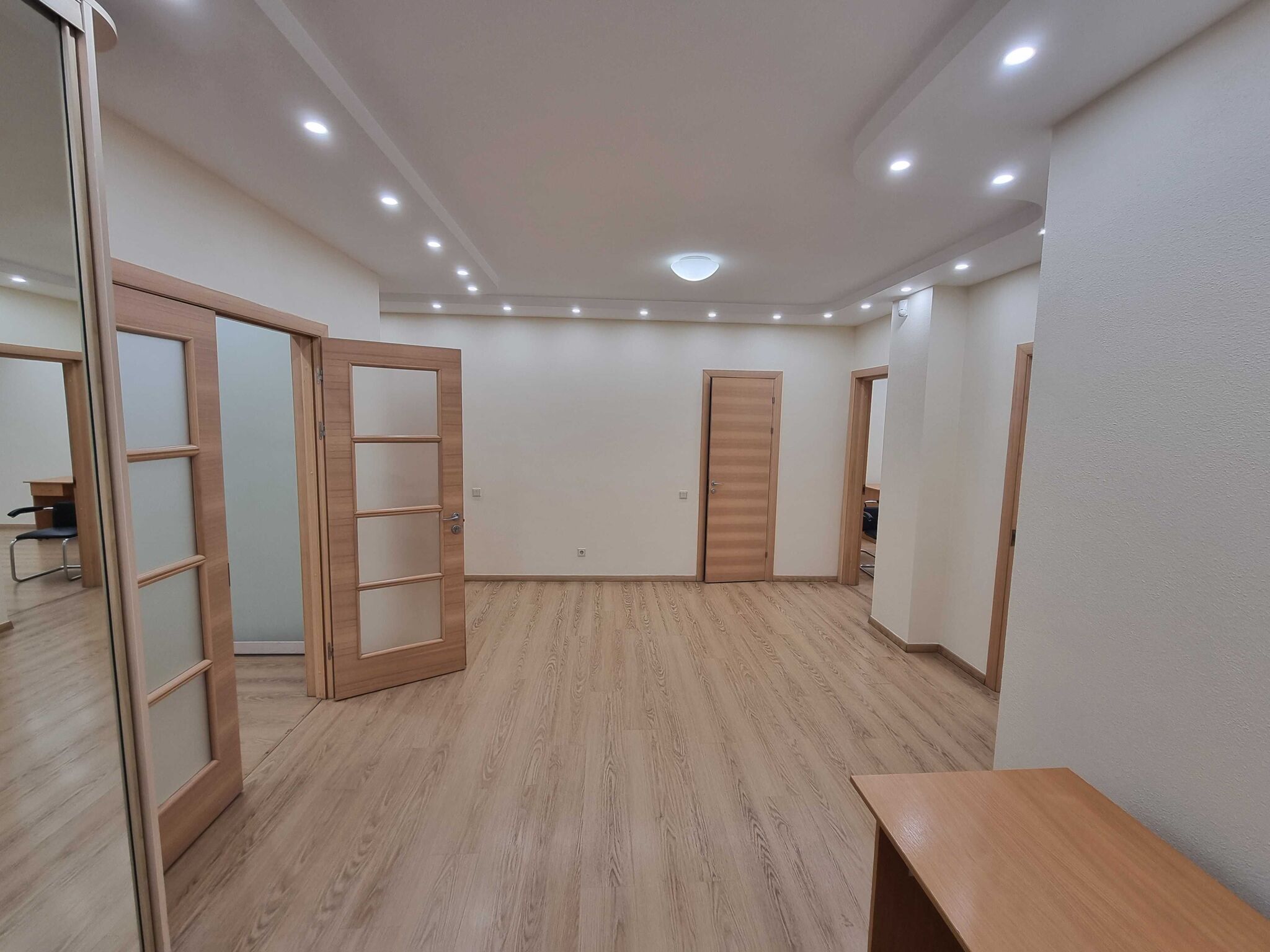 Продажа 3-комнатной квартиры 123 м²