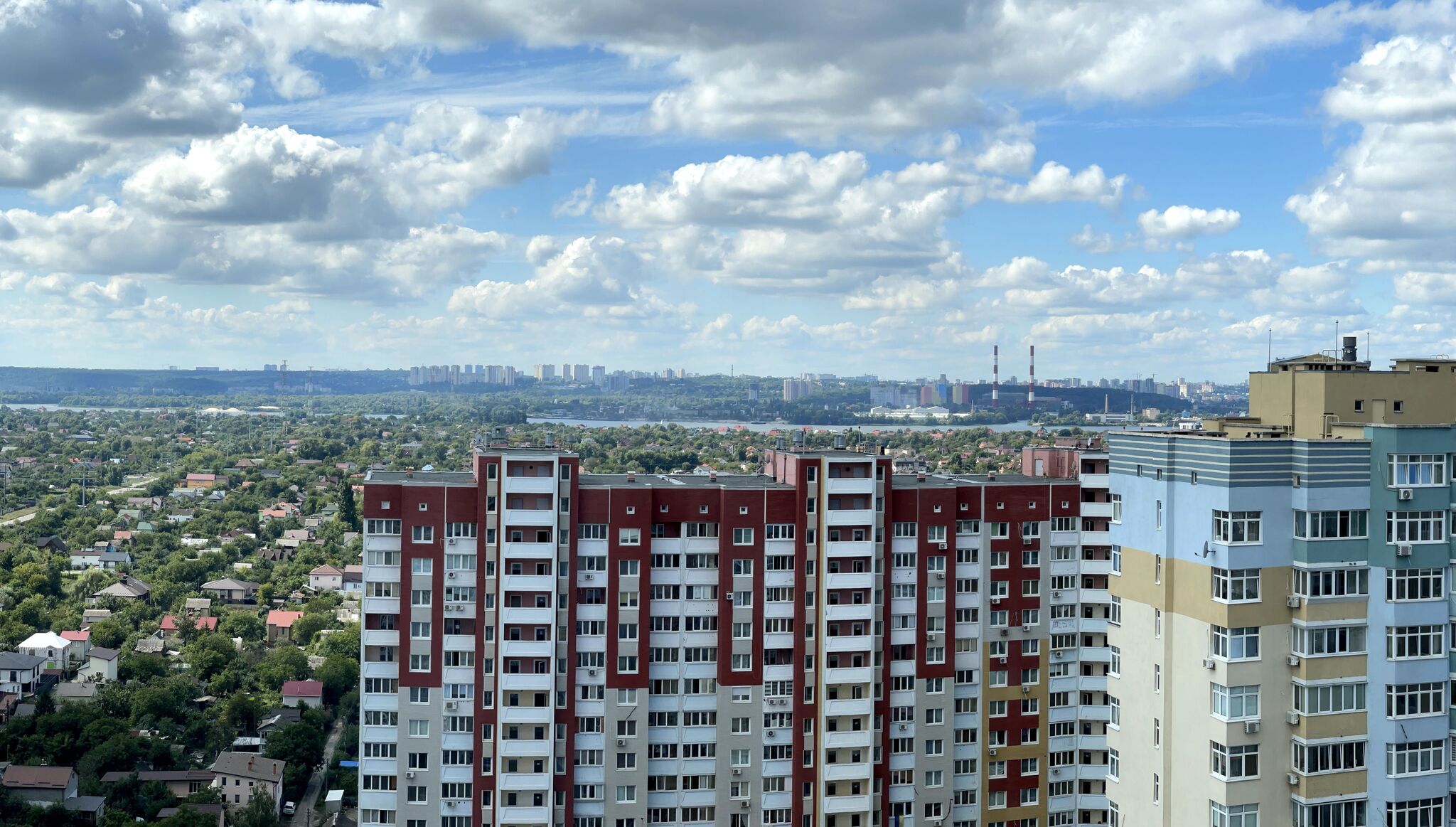 Продаж 1-кімнатної квартири 37 м²