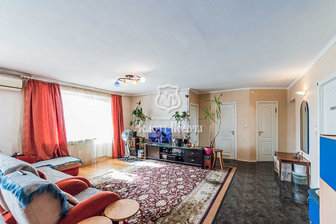 Продаж 3-кімнатної квартири 83 м², Половецька вул., 16