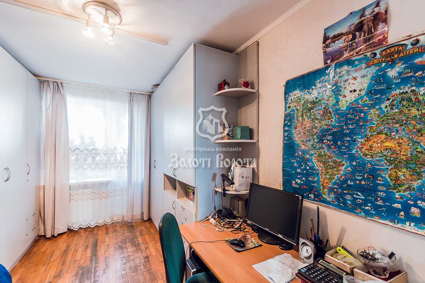 Продаж 3-кімнатної квартири 83 м², Половецька вул., 16