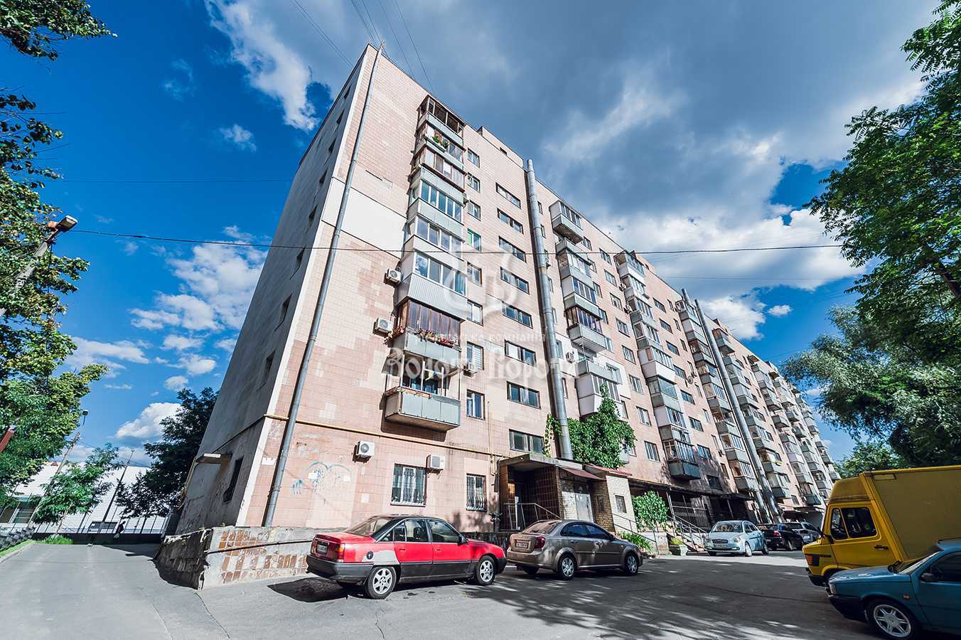 Продаж 3-кімнатної квартири 83 м², Половецька вул., 16