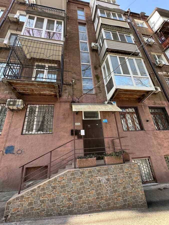 Продажа 2-комнатной квартиры 47 м², Владимира Вернадского ул.