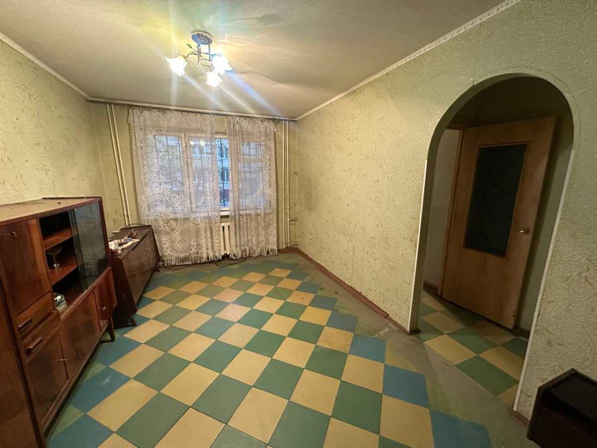 Продаж 1-кімнатної квартири 32 м², Батумська вул., 28