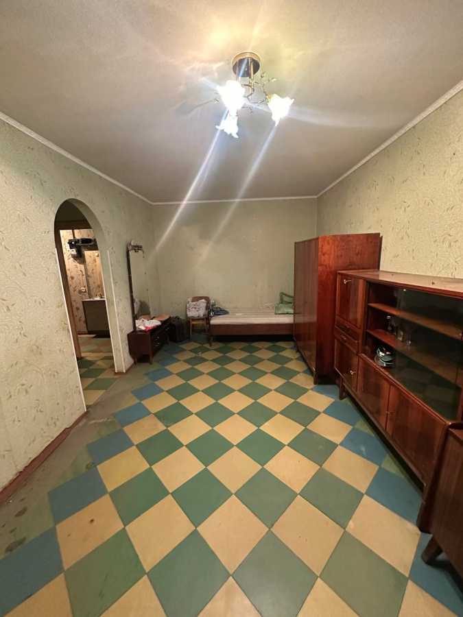 Продаж 1-кімнатної квартири 32 м², Батумська вул., 28