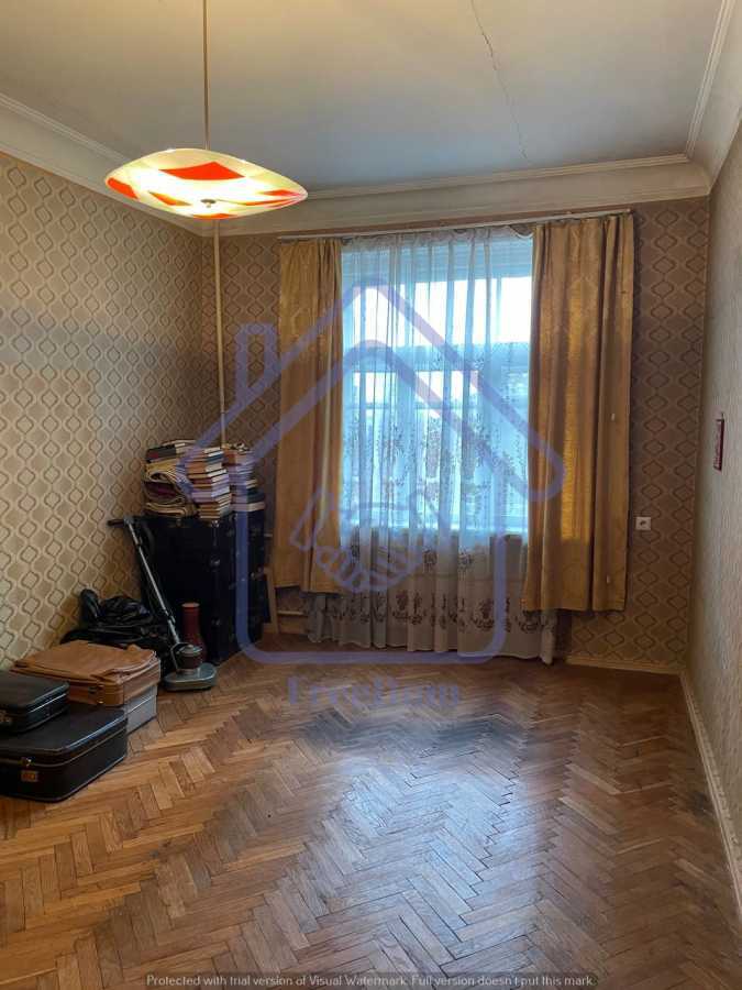 Продаж 3-кімнатної квартири 75 м², Лаврська вул., 6