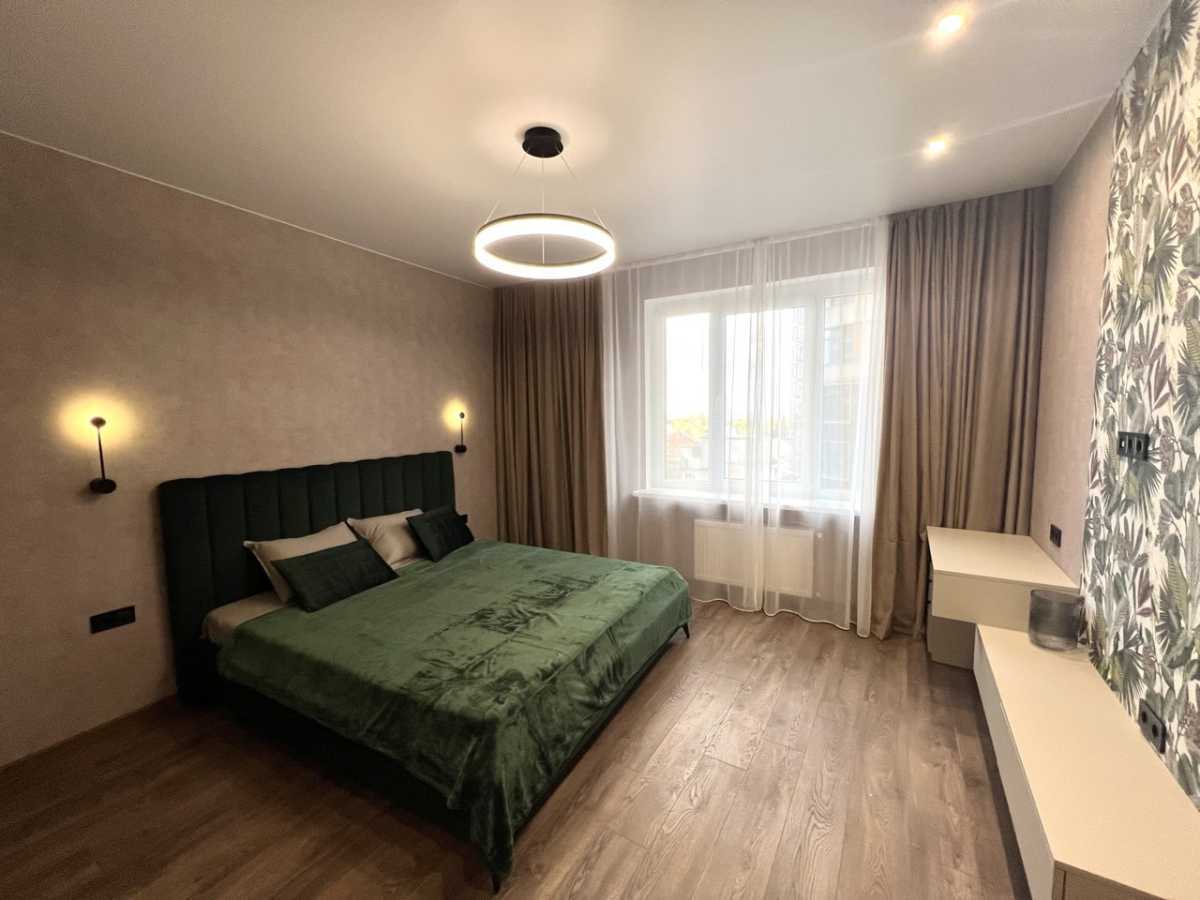 Продаж 4-кімнатної квартири 105 м², Генуэзская вул., 1А