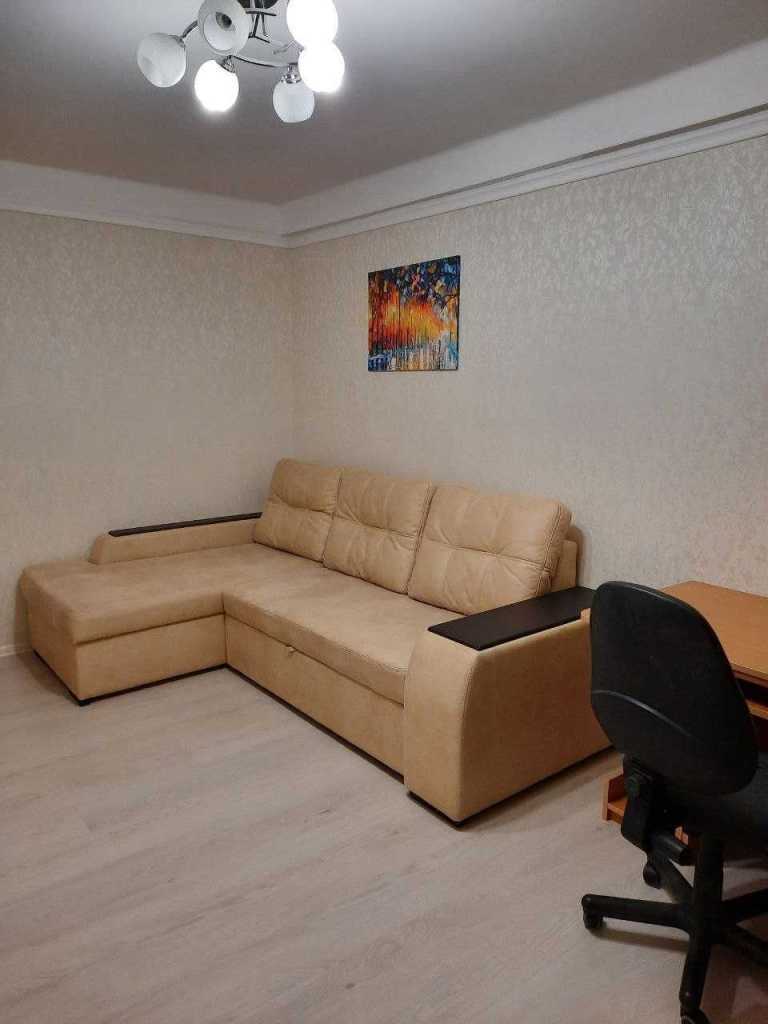 Продаж 3-кімнатної квартири 59.5 м², Героїв Сталінграда просп., 19