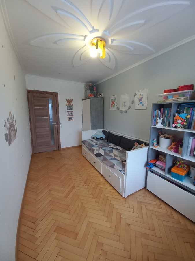 Продажа 3-комнатной квартиры 59 м², Максима Кривоноса ул., 5