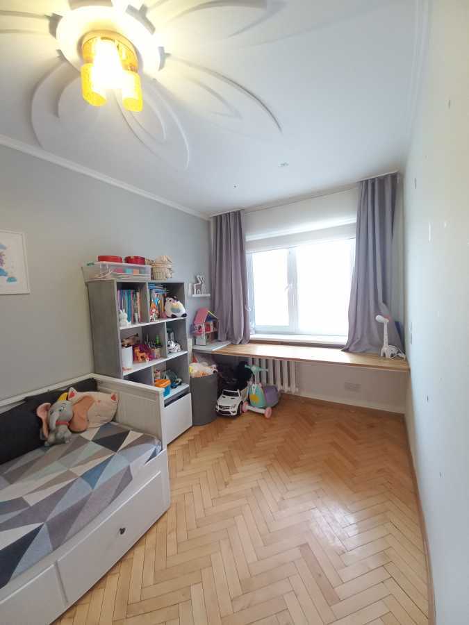 Продажа 3-комнатной квартиры 59 м², Максима Кривоноса ул., 5