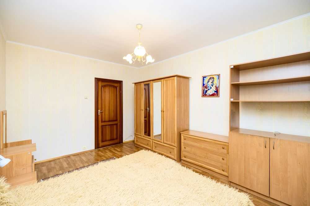 Продаж 3-кімнатної квартири 73 м², Тростянецька вул., 6