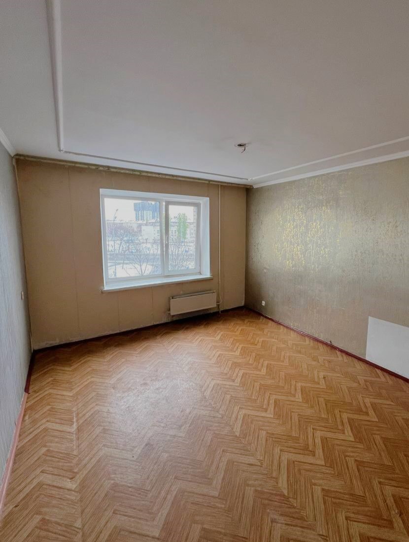 Продаж 3-кімнатної квартири 77.2 м², Харківське шосе, 58