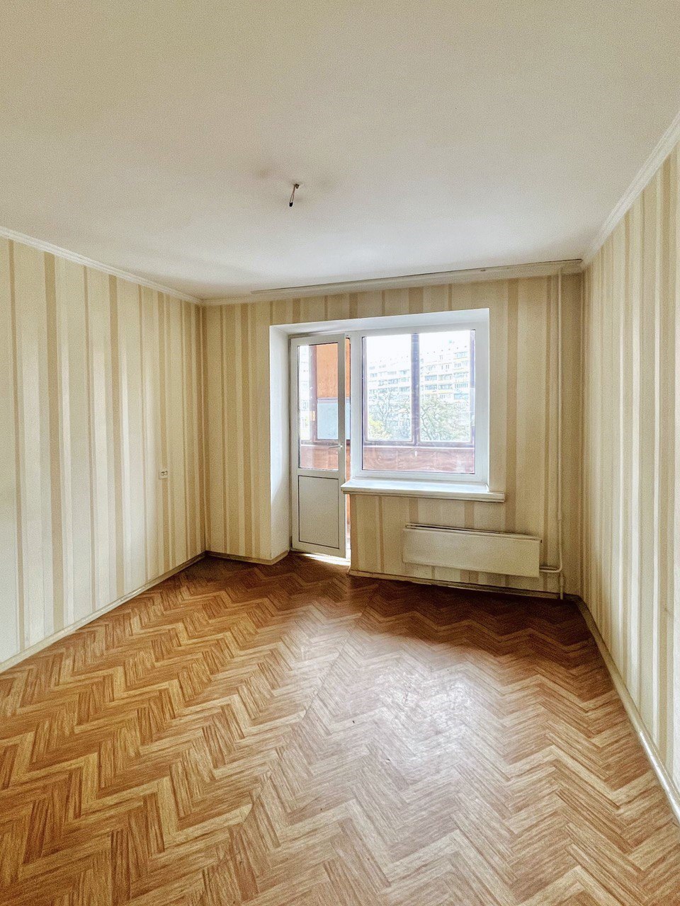 Продаж 3-кімнатної квартири 77.2 м², Харківське шосе, 58