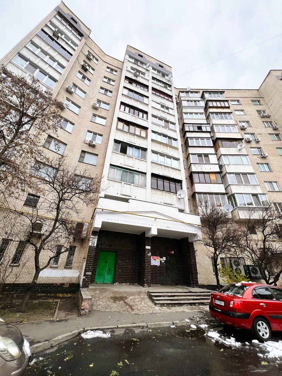 Продаж 3-кімнатної квартири 77.2 м², Харківське шосе, 58