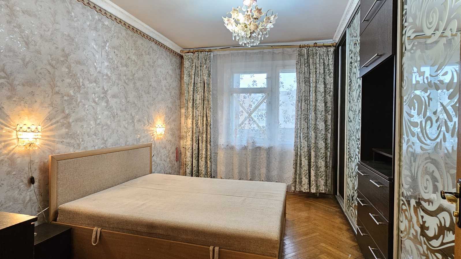 Оренда 3-кімнатної квартири 70 м², Героїв Дніпра вул., 59