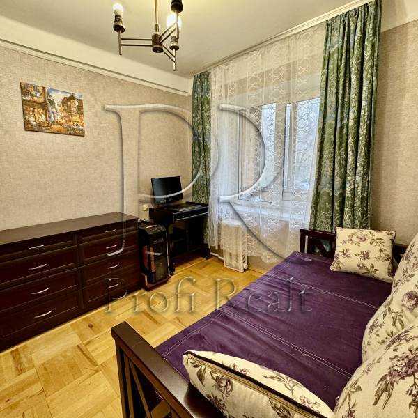 Продажа 3-комнатной квартиры 62 м², Плеханова ул., 4А