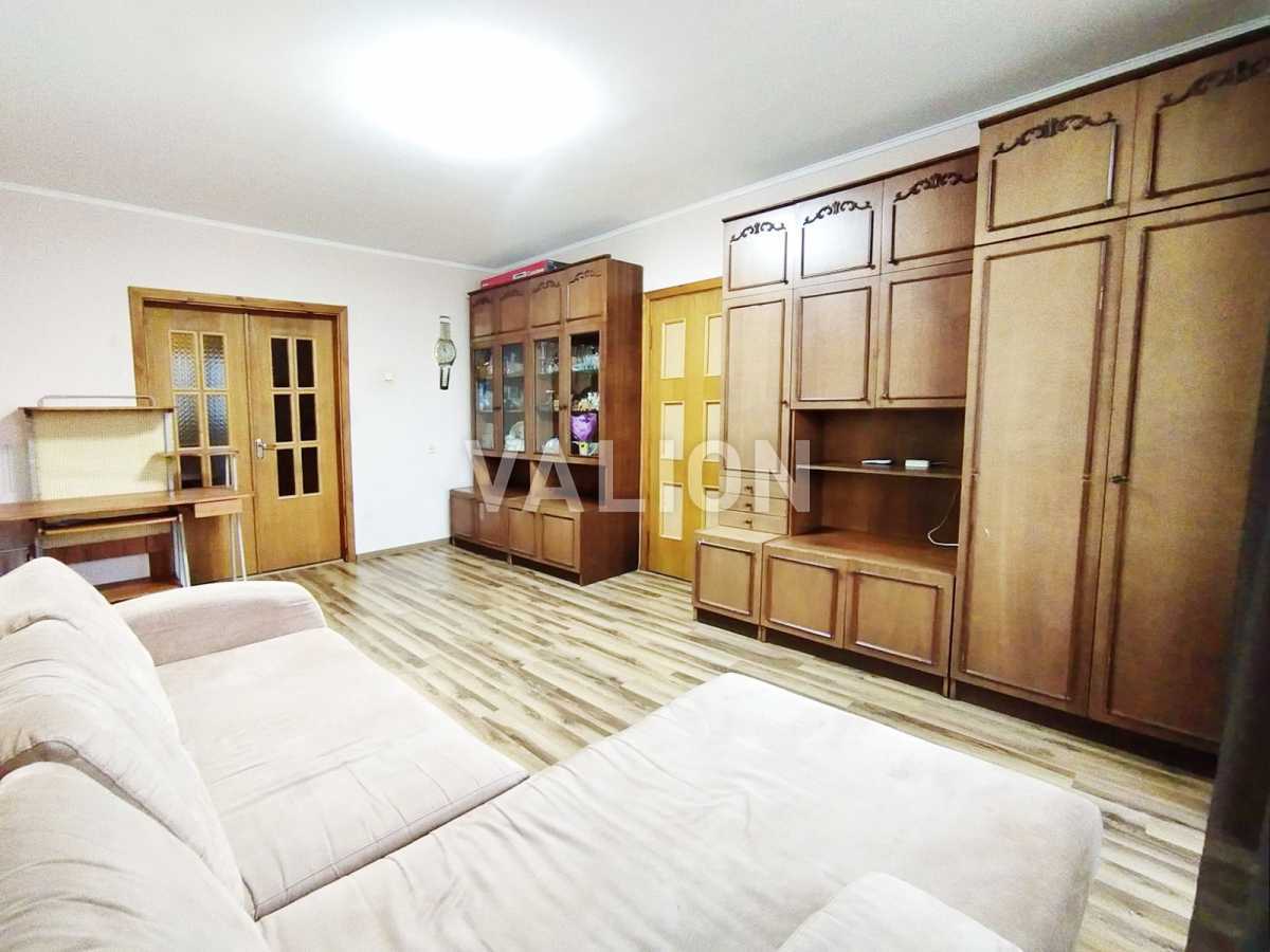 Продаж 4-кімнатної квартири 89 м², Лариси Руденко вул., 3-б