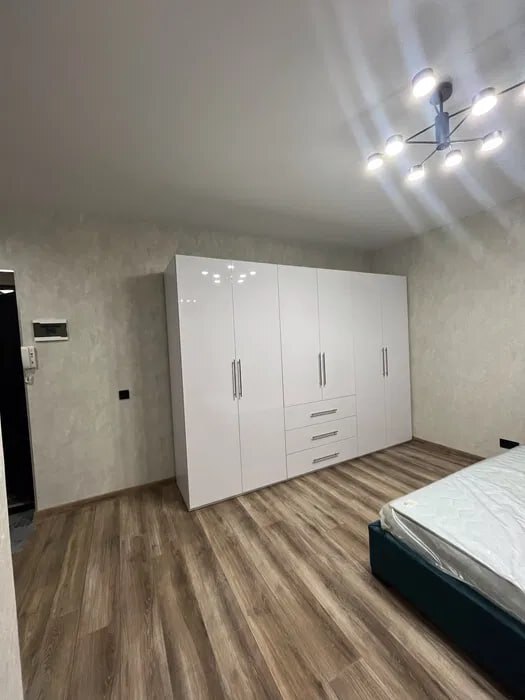 Продажа 1-комнатной квартиры 43 м², Лесогриневецкая ул., 30/1