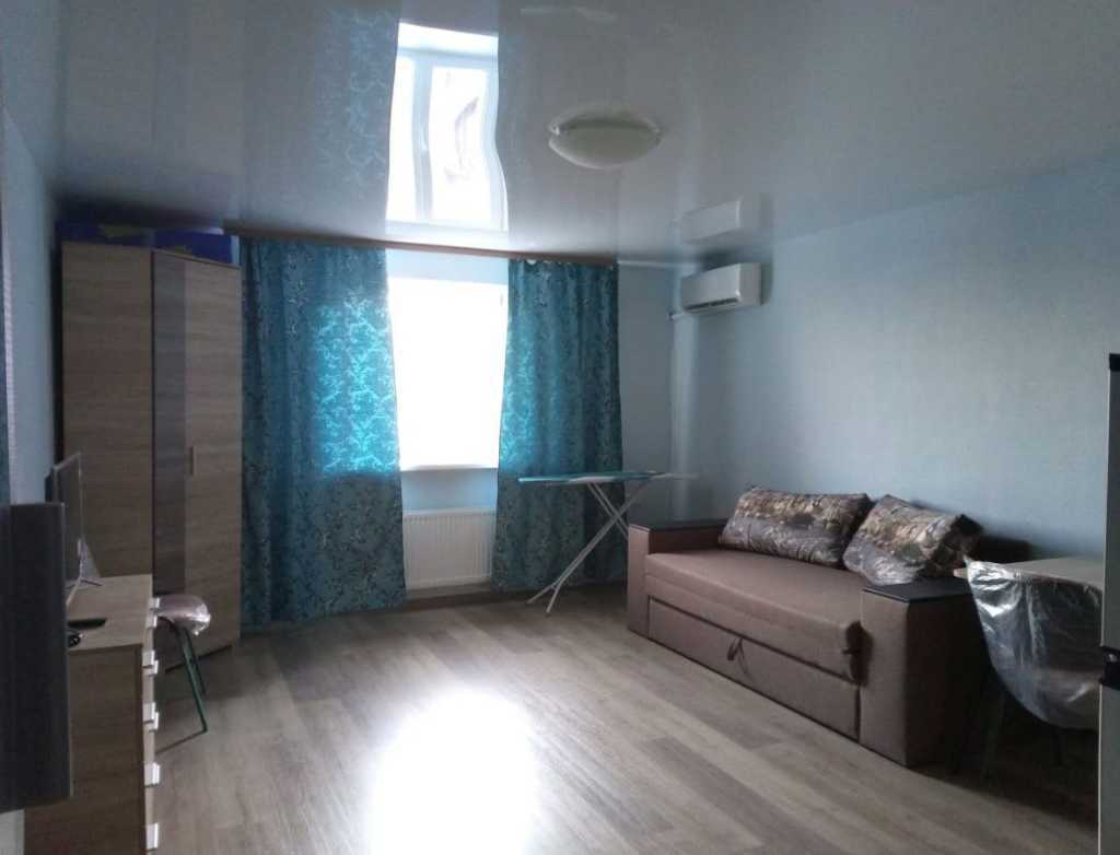 Продаж 3-кімнатної квартири 82 м², Миколи Голего вул., 5