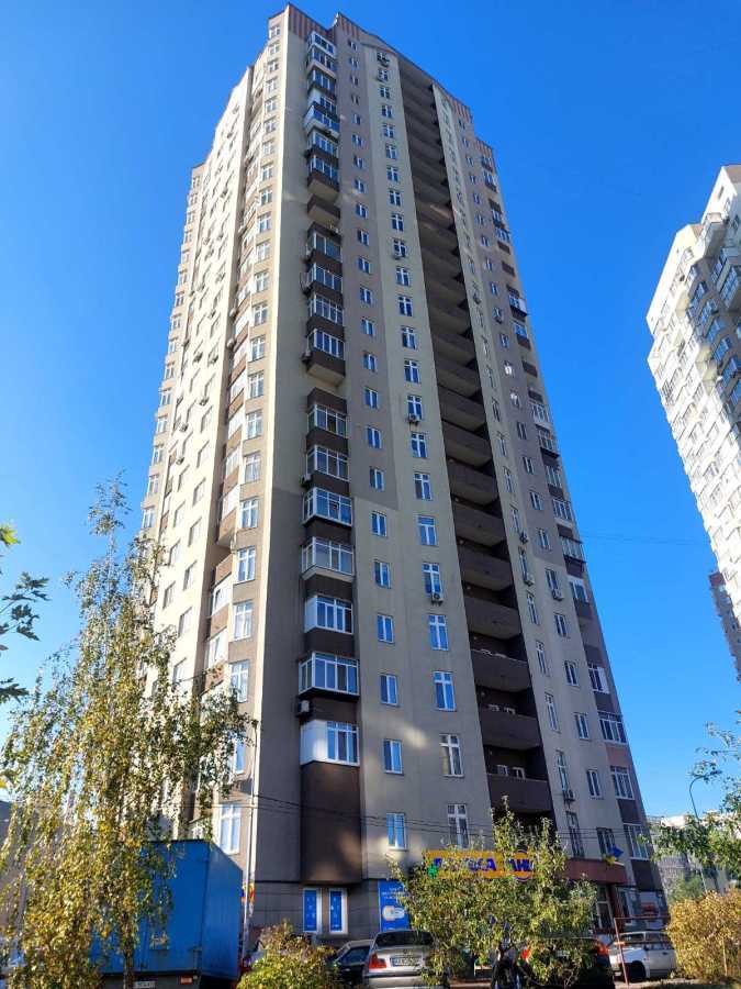 Продаж 2-кімнатної квартири 61.6 м², Градинська вул., 1