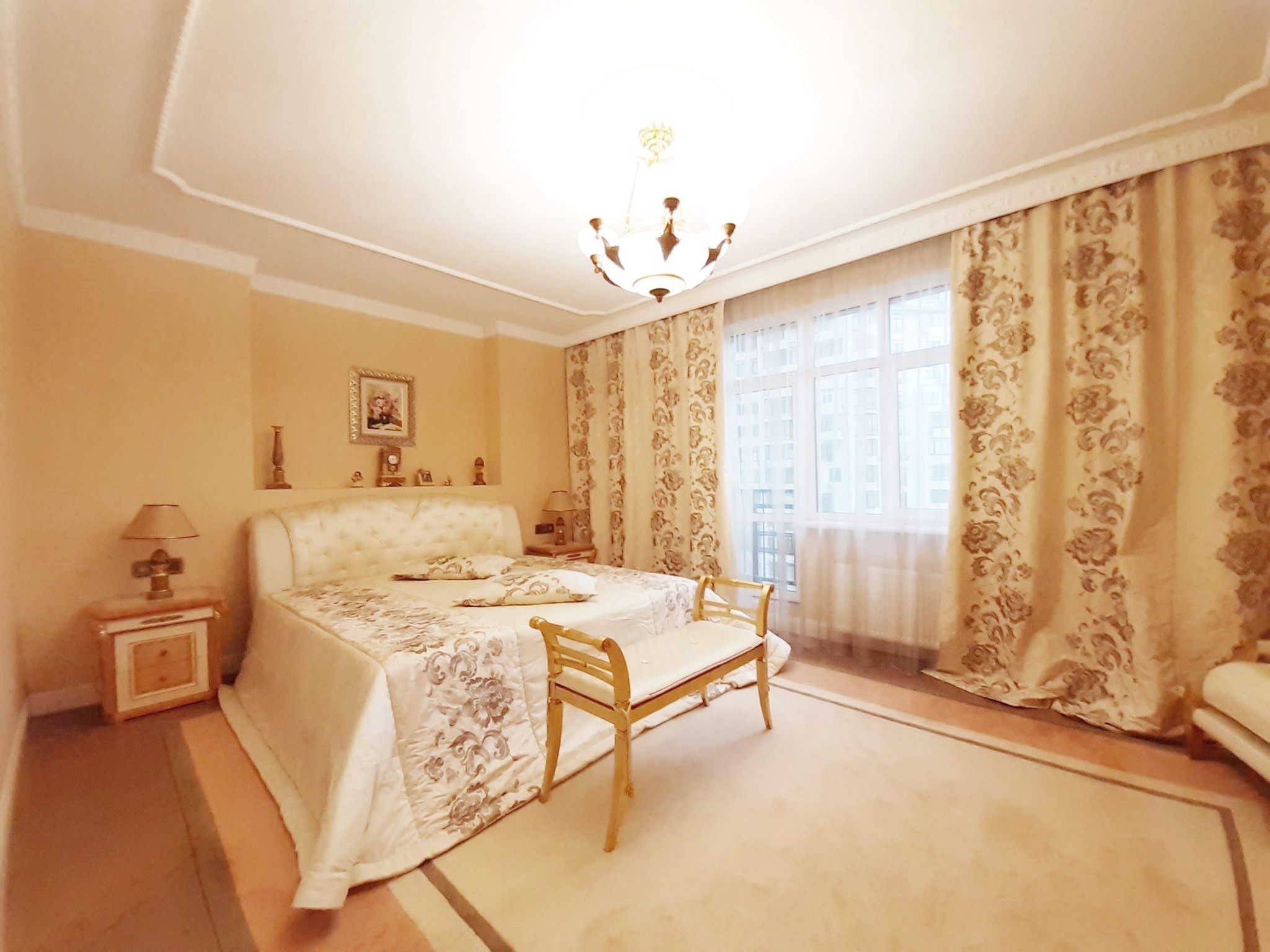 Продажа 3-комнатной квартиры 159 м², Евгения Коновальца ул., (Щорса), 44а
