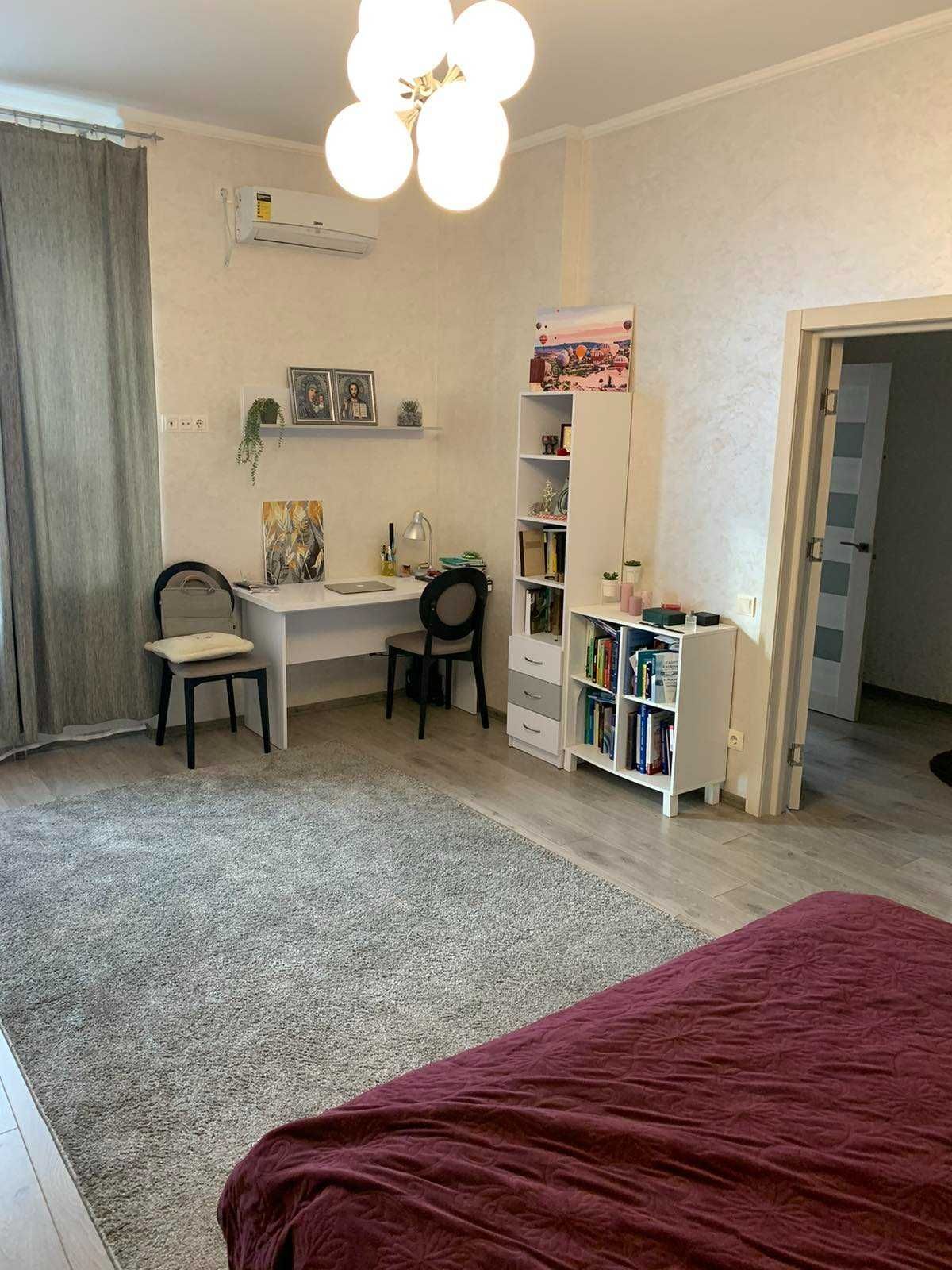 Продажа 1-комнатной квартиры 60 м²