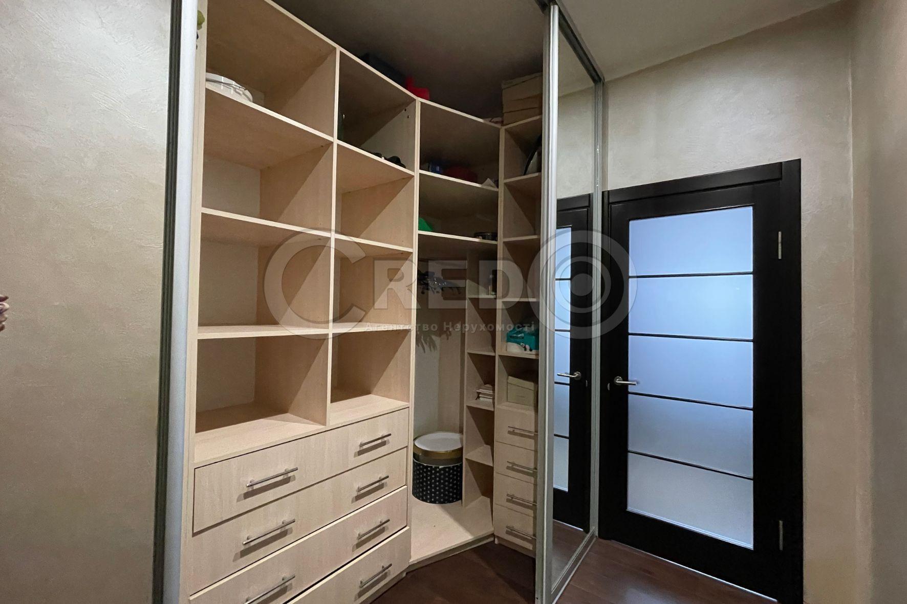 Аренда 3-комнатной квартиры 110 м², Пришвина ул.