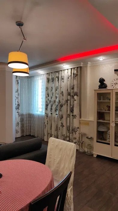 Продажа 3-комнатной квартиры 86 м²