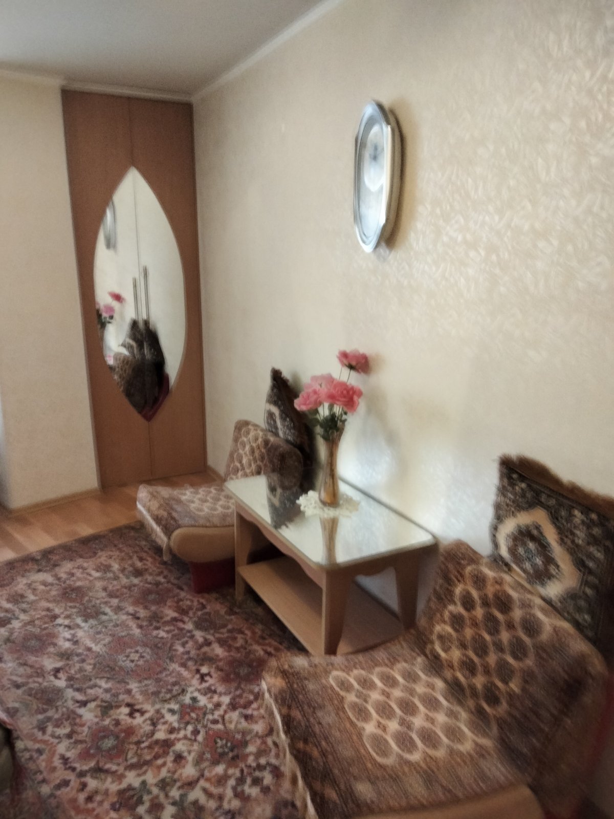 Оренда кімнати/частини квартири, Жолудєва вул., 3