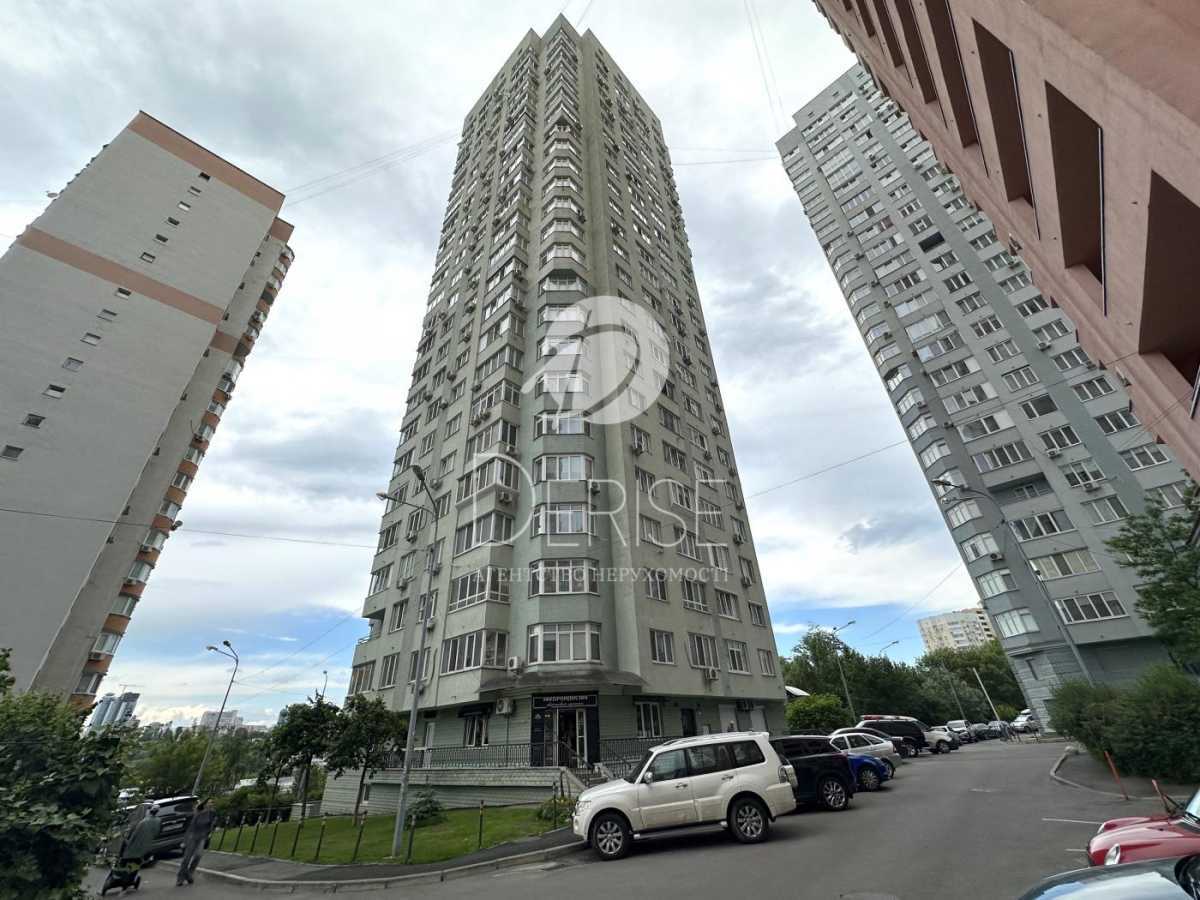 Продажа 1-комнатной квартиры 43 м², Феодосийская ул., 1А