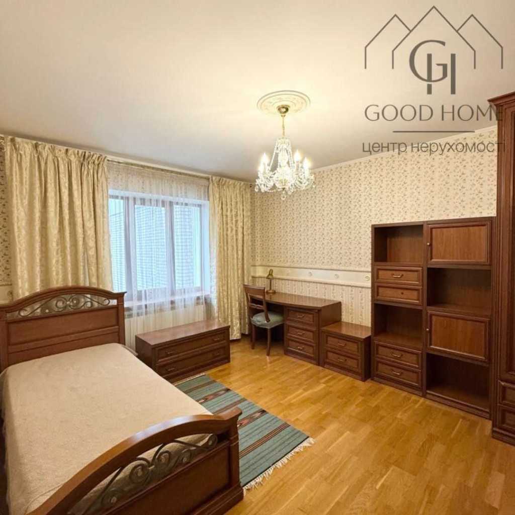 Продаж 4-кімнатної квартири 140 м², Михайла Донця вул., Драгоманова