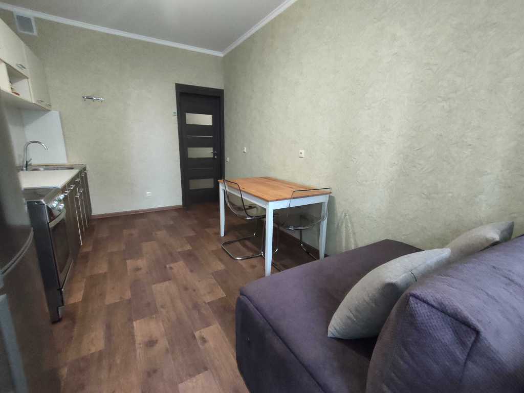 Оренда 1-кімнатної квартири 52 м², Михайла Донця вул., Драгоманова, 2