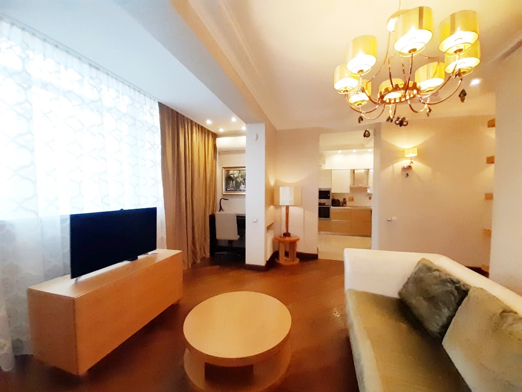 Продаж 1-кімнатної квартири 67 м², Євгена Коновальця вул., (Щорса), 44 а