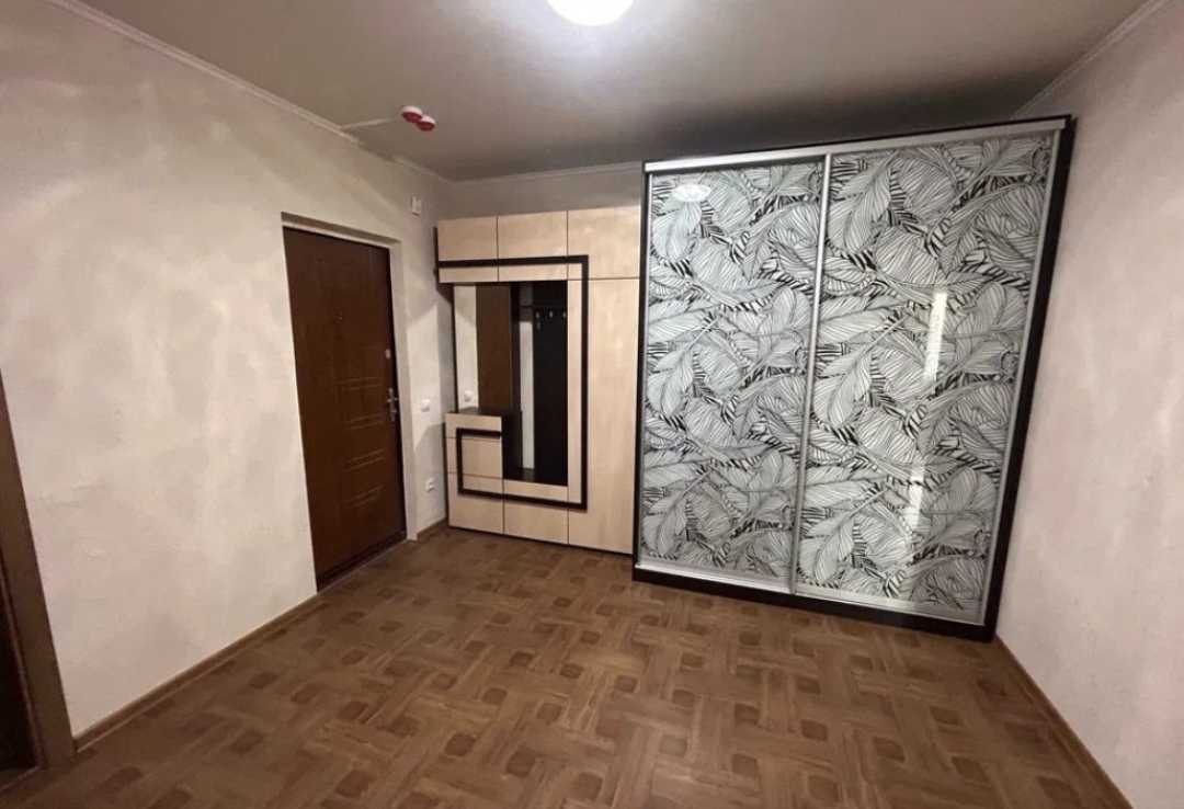 Оренда 2-кімнатної квартири 73 м², Ревуцького вул.