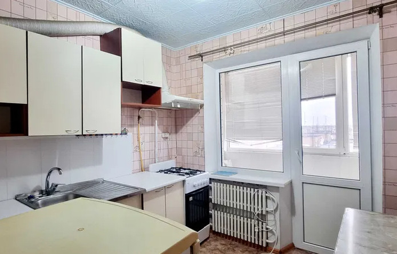 Продаж 1-кімнатної квартири 70 м², Калинова вул., 66