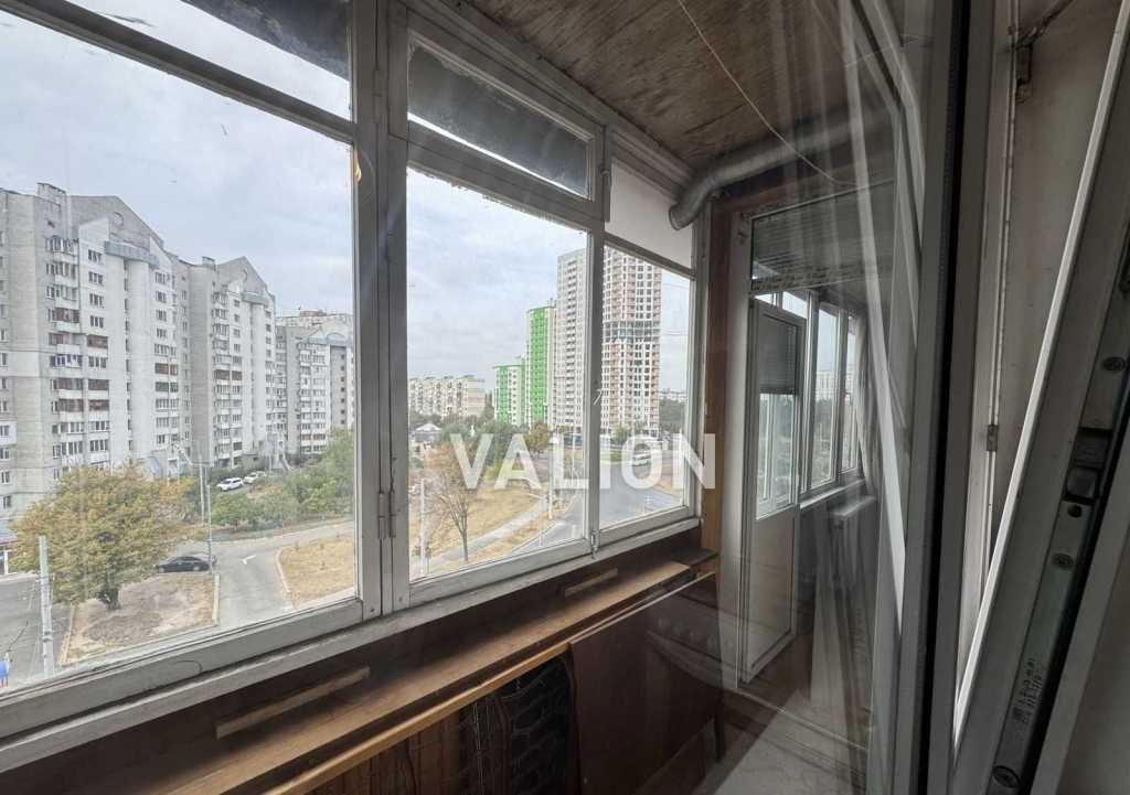 Продажа 3-комнатной квартиры 72 м², Милютенко ул., 18