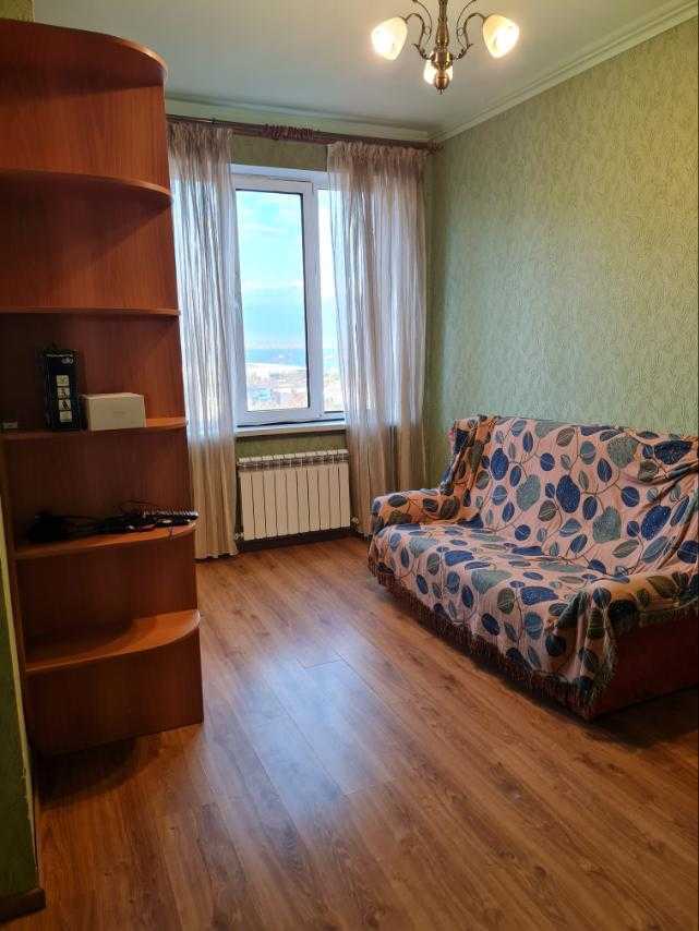 Оренда 2-кімнатної квартири 76 м², Базарна вул., 5/5