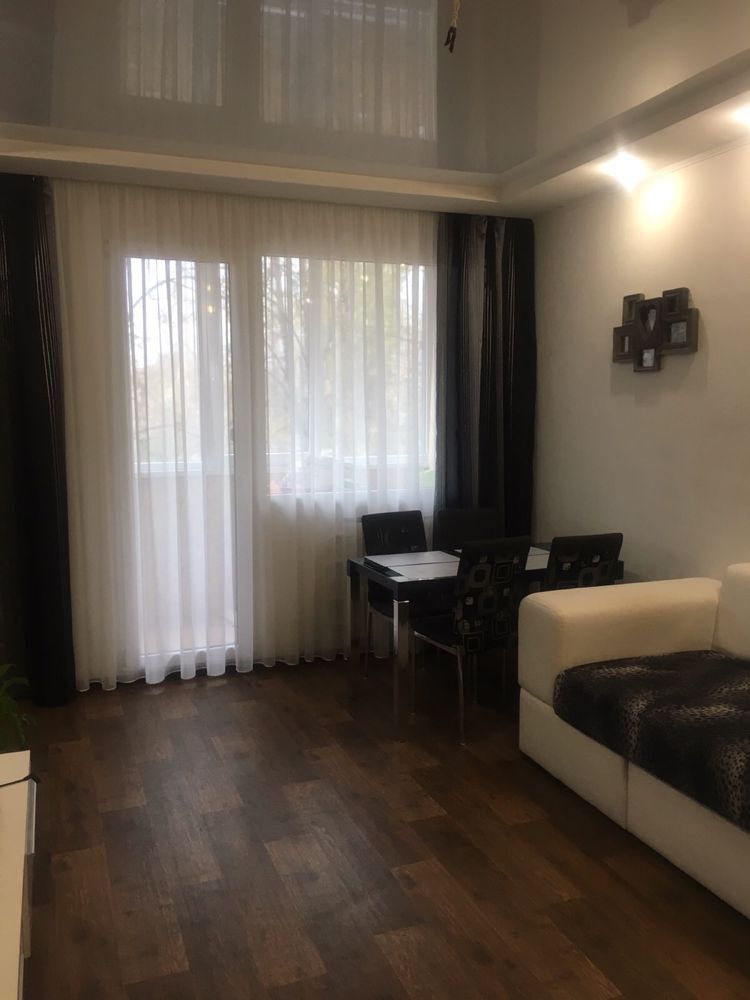 Продажа 1-комнатной квартиры 37 м²