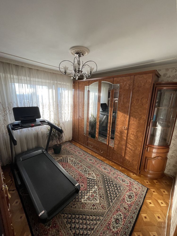 Продажа 4-комнатной квартиры 82 м²