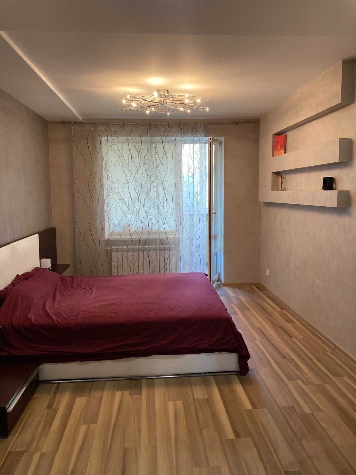 Продажа 2-комнатной квартиры 56 м²