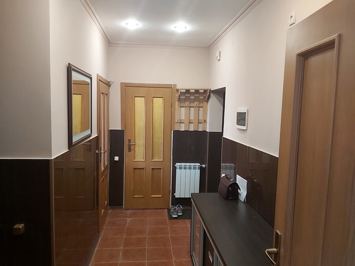 Продажа 3-комнатной квартиры 84 м²