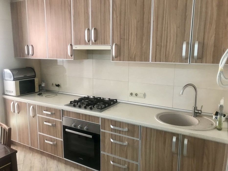 Продажа 1-комнатной квартиры 42 м²