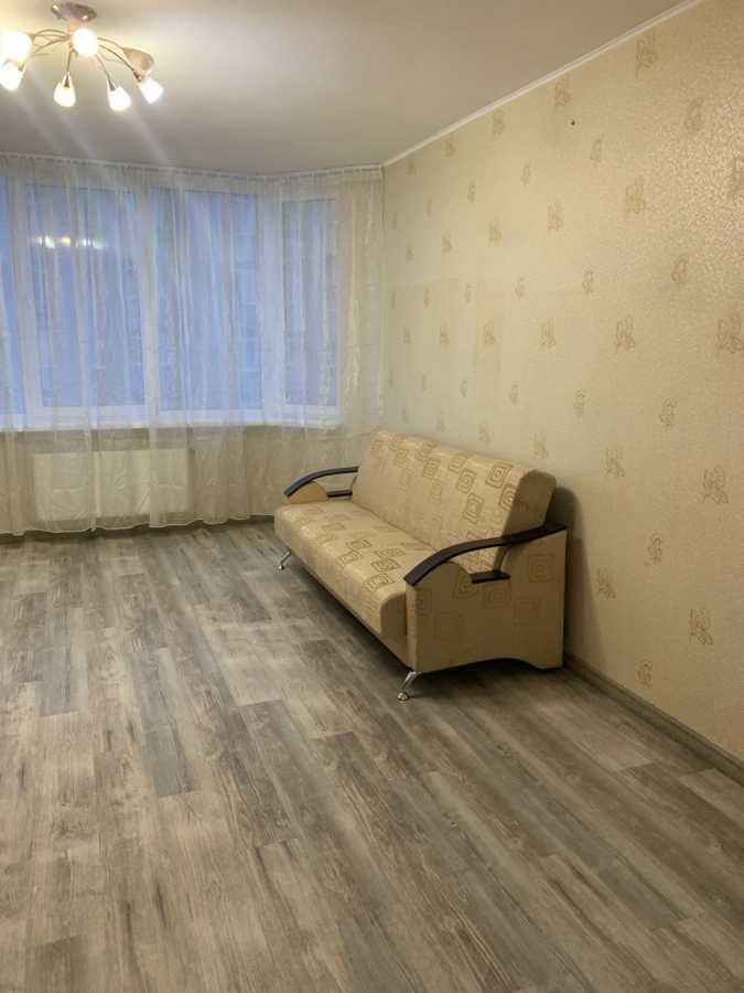 Оренда 3-кімнатної квартири 95 м², Градинська вул., 9