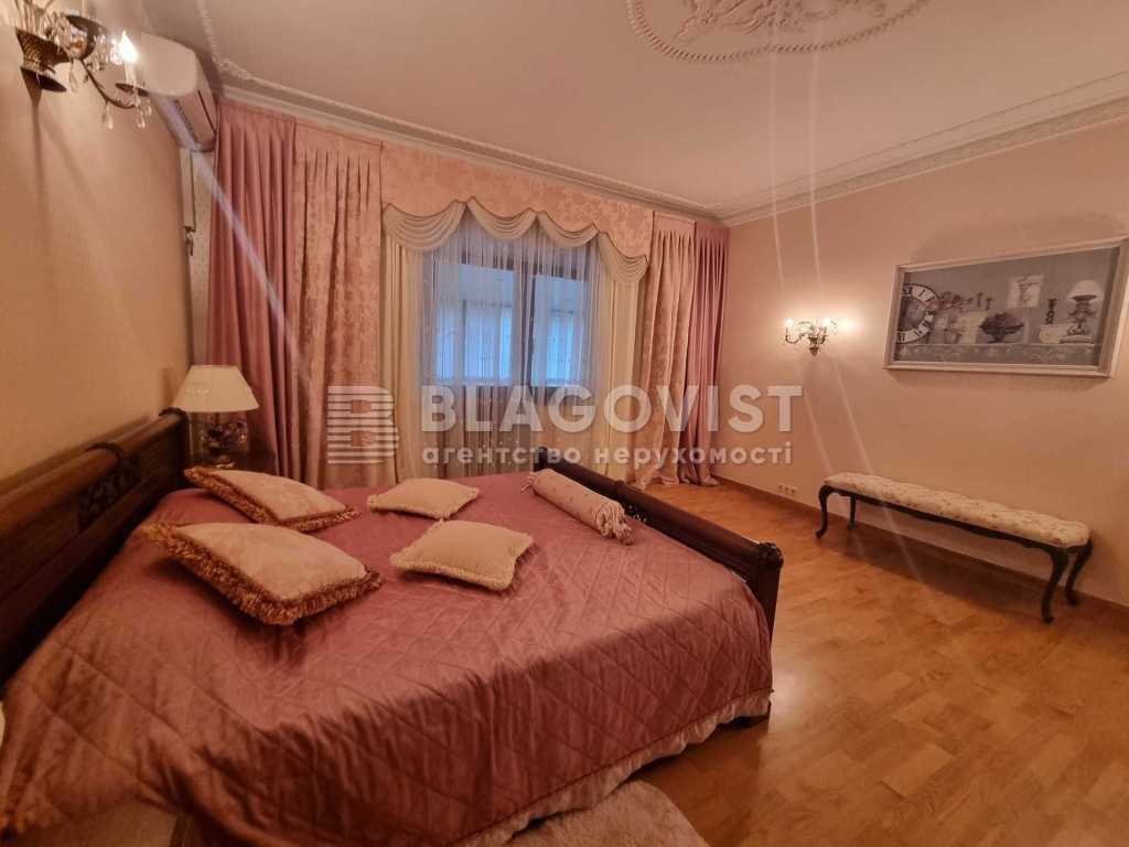 Продажа дома 450 м², Осинки ул., 7