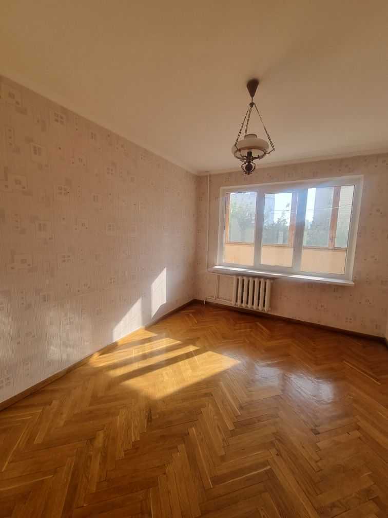 Продажа 2-комнатной квартиры 61 м², Панаса Мирного ул., 11