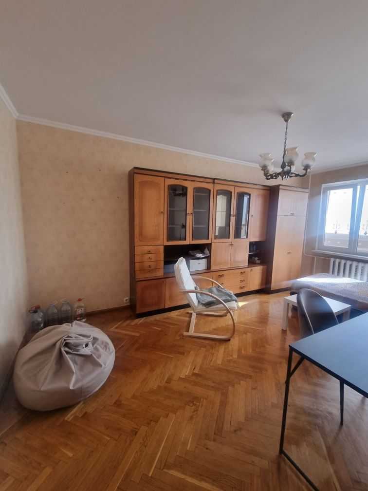 Продажа 2-комнатной квартиры 61 м², Панаса Мирного ул., 11