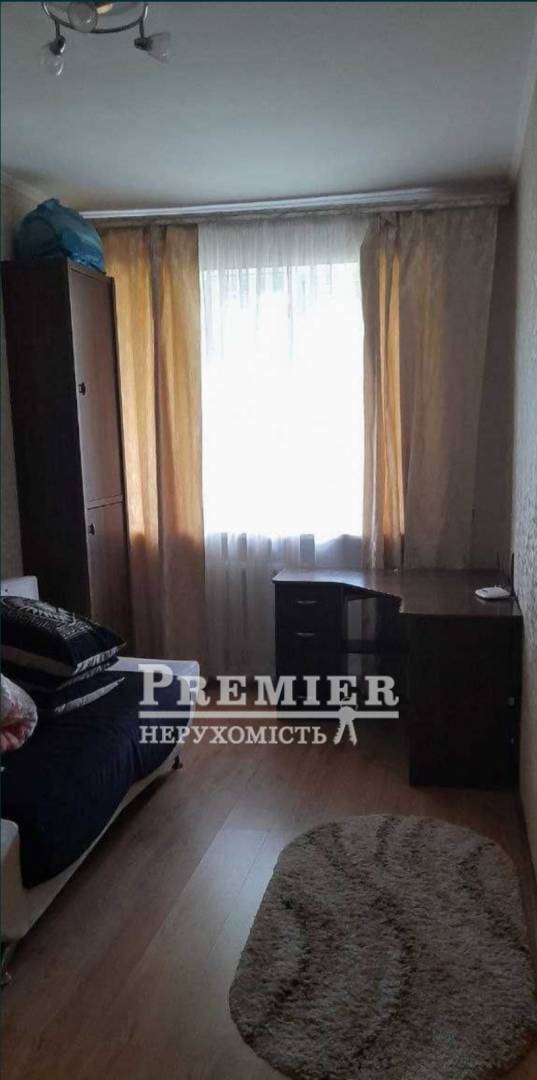 Продаж 3-кімнатної квартири 59 м², Головатого Атамана вул.