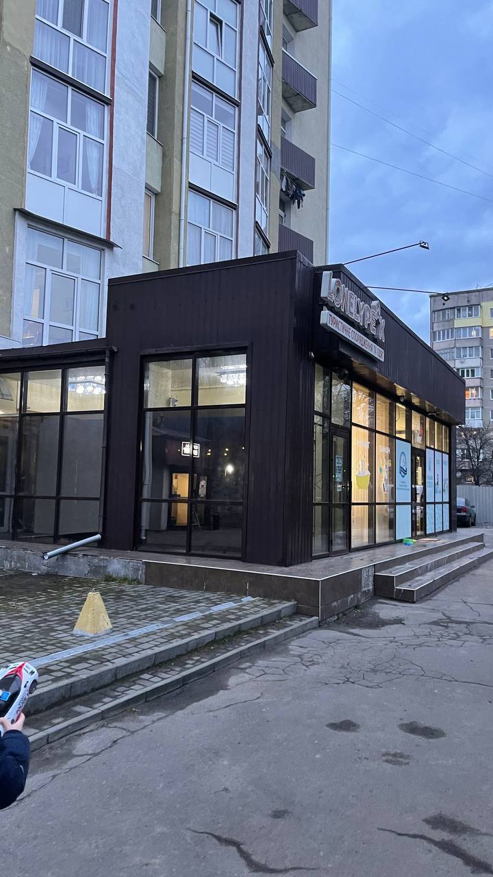 Продаж приміщення вільного призначення 84 м², Данила Галицького вул., 16