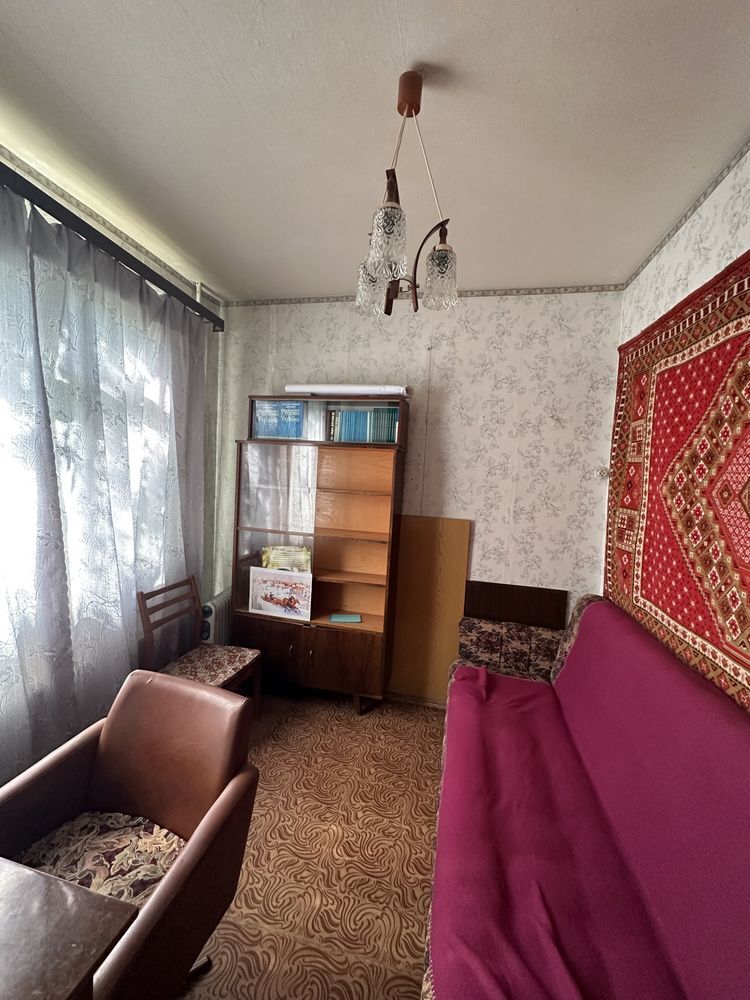 Продажа 4-комнатной квартиры 69 м²