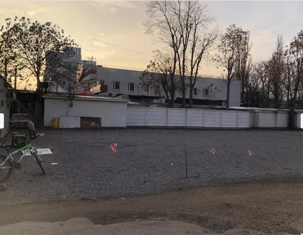 Оренда автосервісу 900 м², Космонавтов вул.